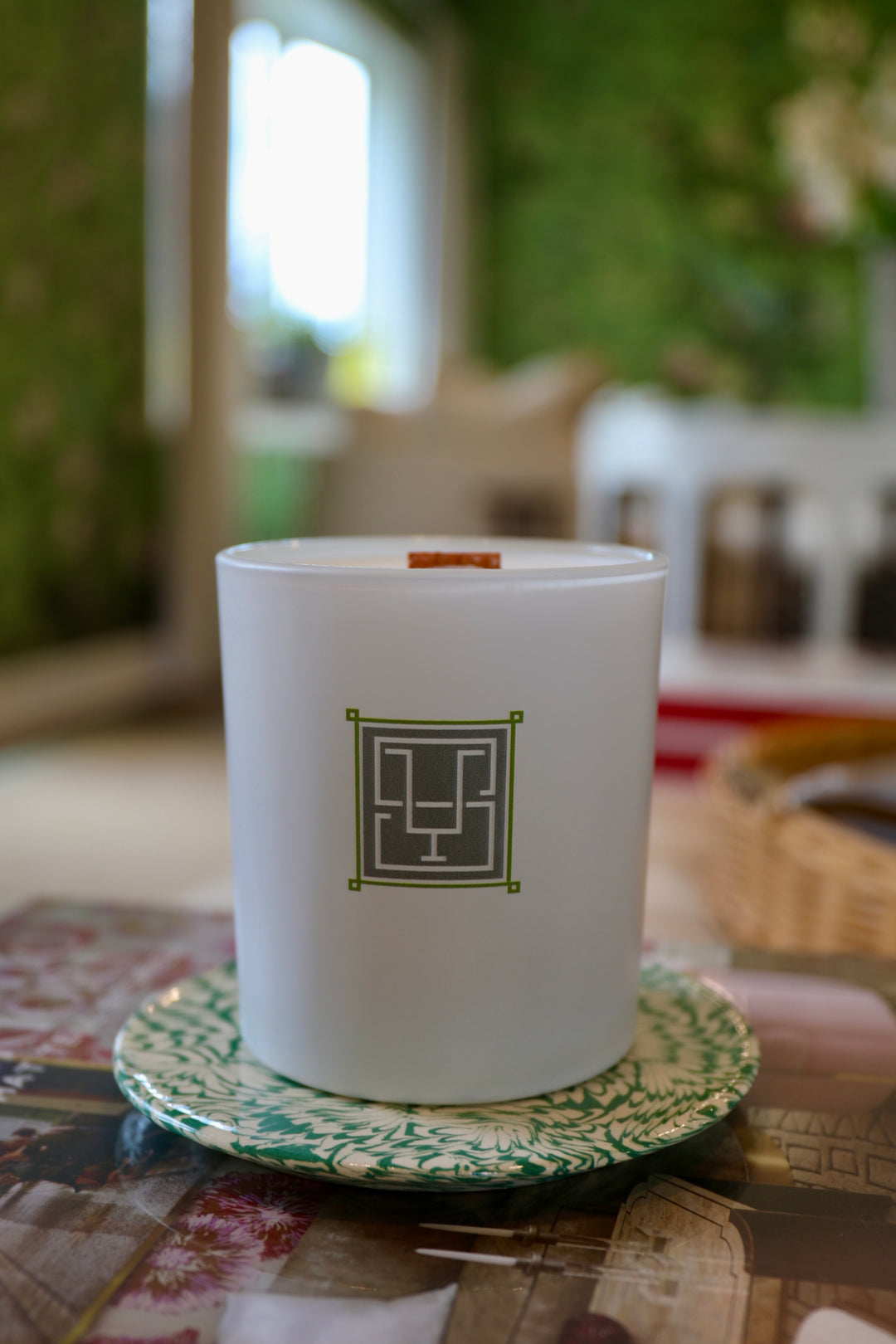 SYL Shop Candle