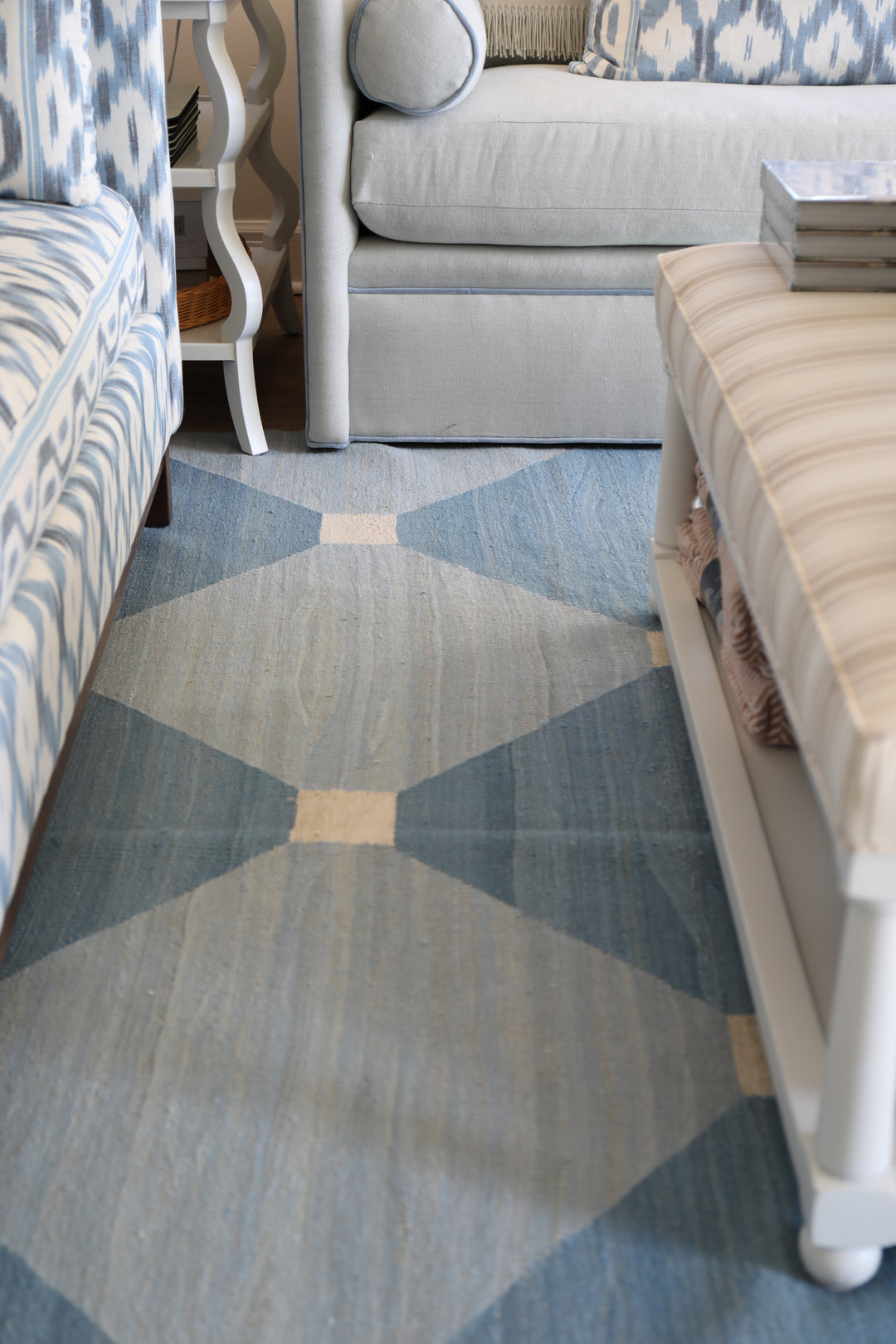 Turkish Kilim Blue Geometric Rug - 9 x12 - Ready to Ship
