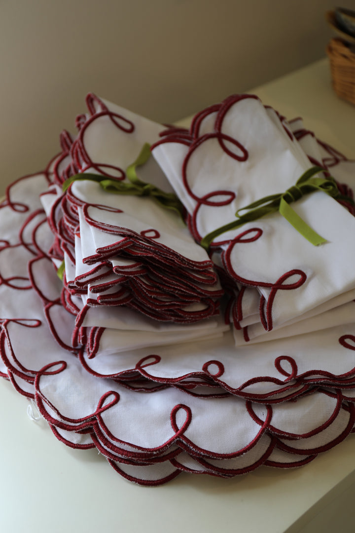 Lisbon Napkin, White with Bordeaux | Set of 6