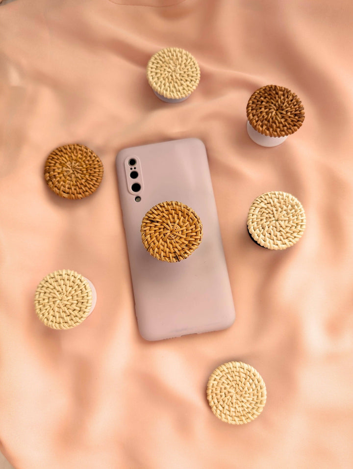Rattan phone handle