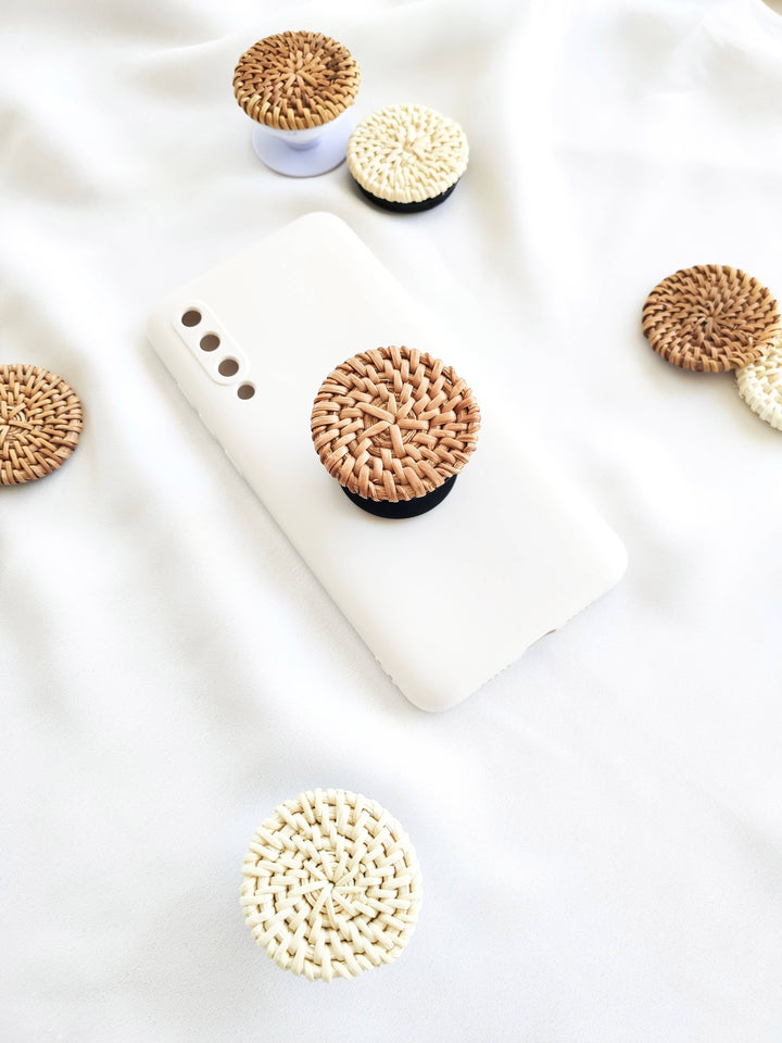 Rattan phone handle