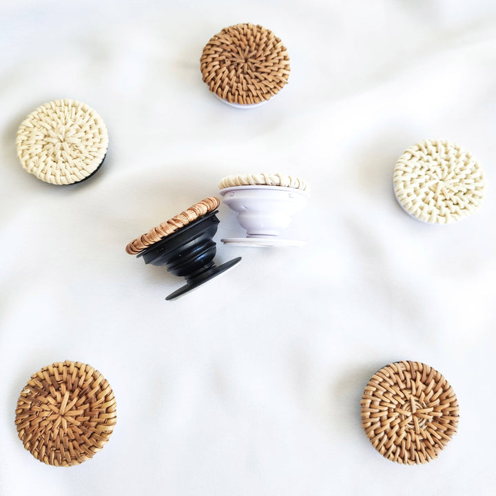 Rattan phone handle